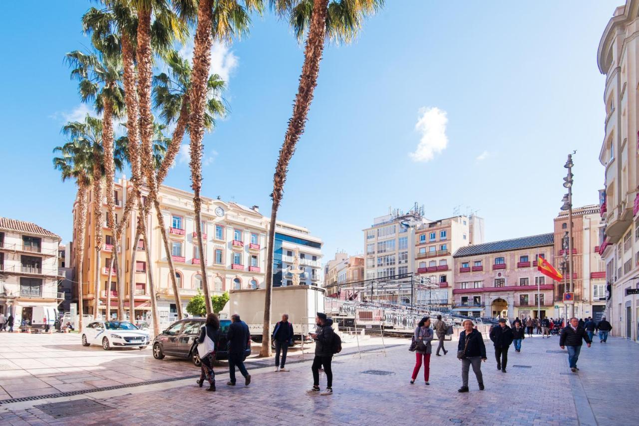 Malaga Tour Apartment- Elegance & Confort In The Historic Center エクステリア 写真